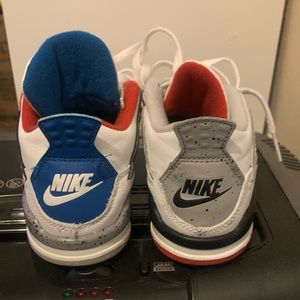 Air Jordan 4 Retro SE PS